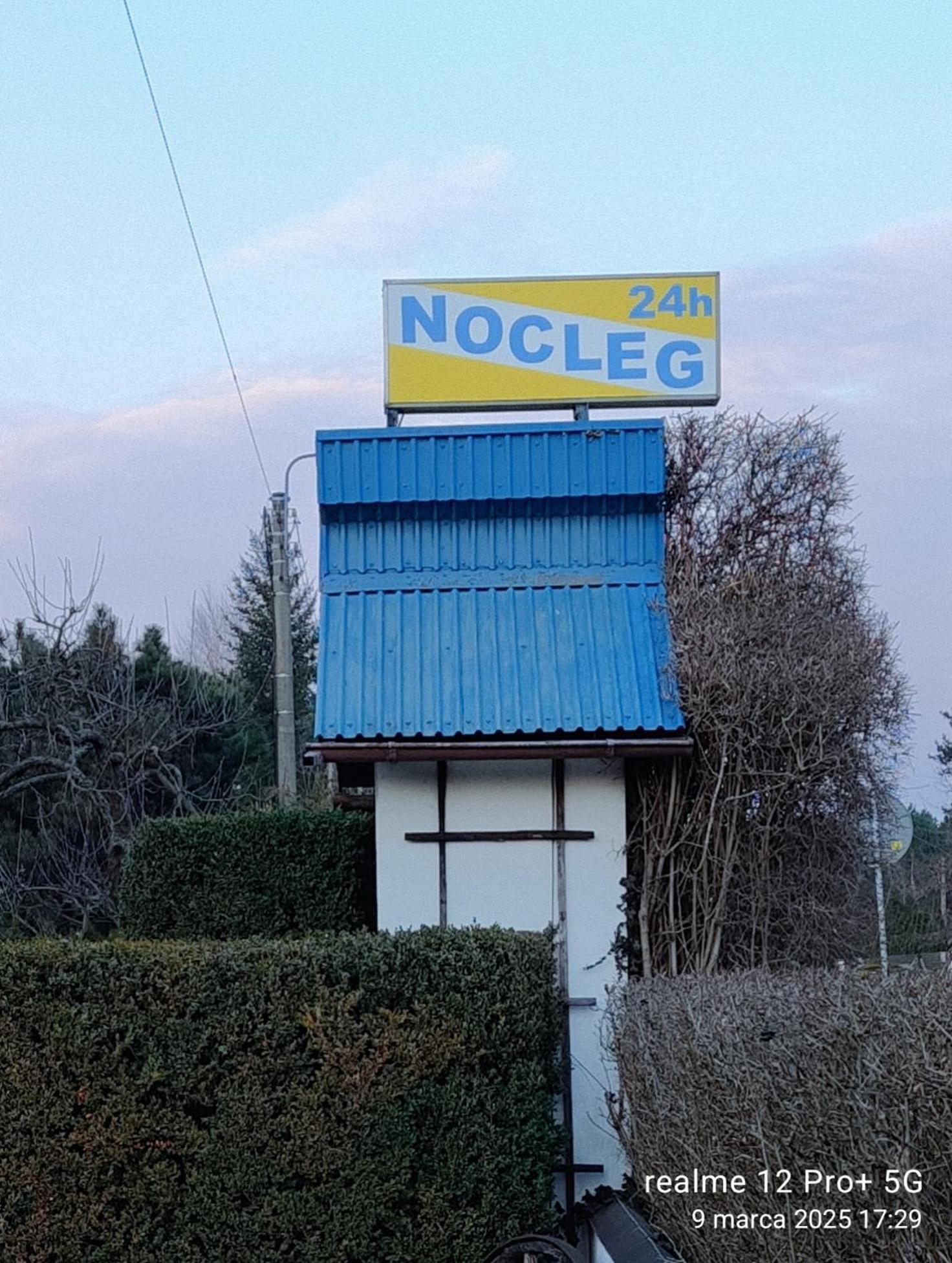 Uslugi Noclegowe I Gastronomiczne Dla Ludnosci Robert Mielcarek Kobyla Góra Extérieur photo